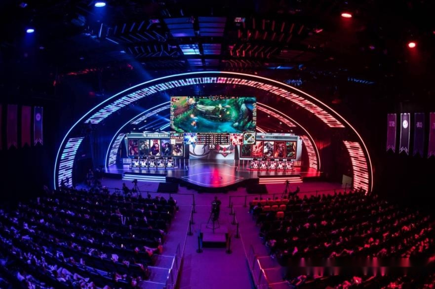 性受到瓦拉 性受到瓦拉