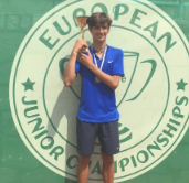 年之间的M 年之间的M